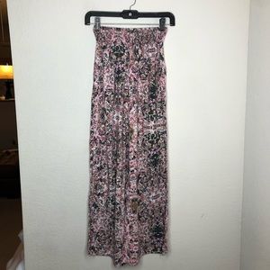 Xhilaration Stretchy Patterned Flare Leg Pants
